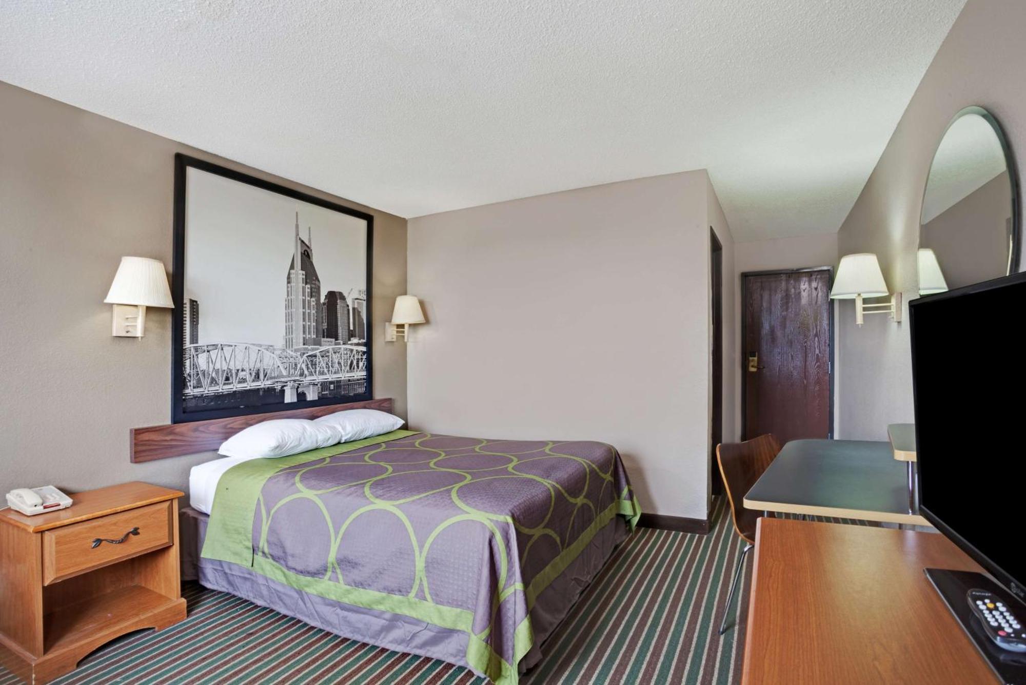 Super 8 By Wyndham Nashville/ Dntn/ Opryland Area Exteriör bild
